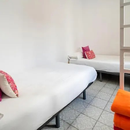 Dulcinea Apartment *