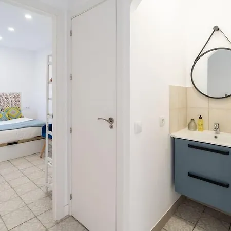 Stunning Andalusian Oasis With Terrace & Pool 아파트 코르도바