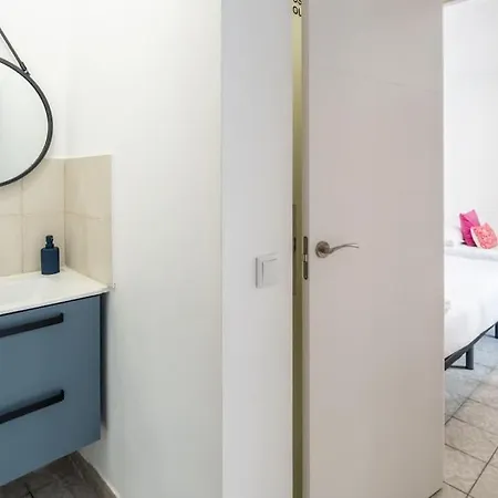 Stunning Andalusian Oasis With Terrace & Pool Apartment Cordoba